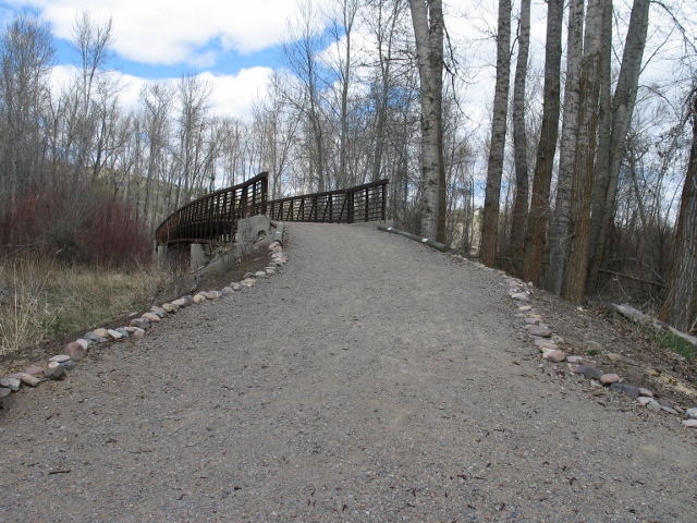 picture showing A portion of the nature trail where slopes reach a maximum of 15% slope on each side of the bridge.